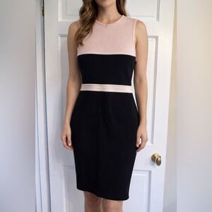 St John Santana Knit Dress Size 6 Colorblock Sheath Midi Designer Career Dress
